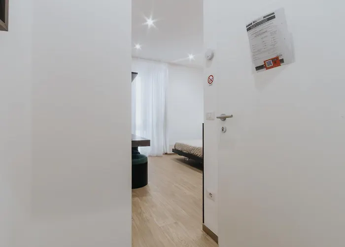 Апартаменты Dimora Favia *